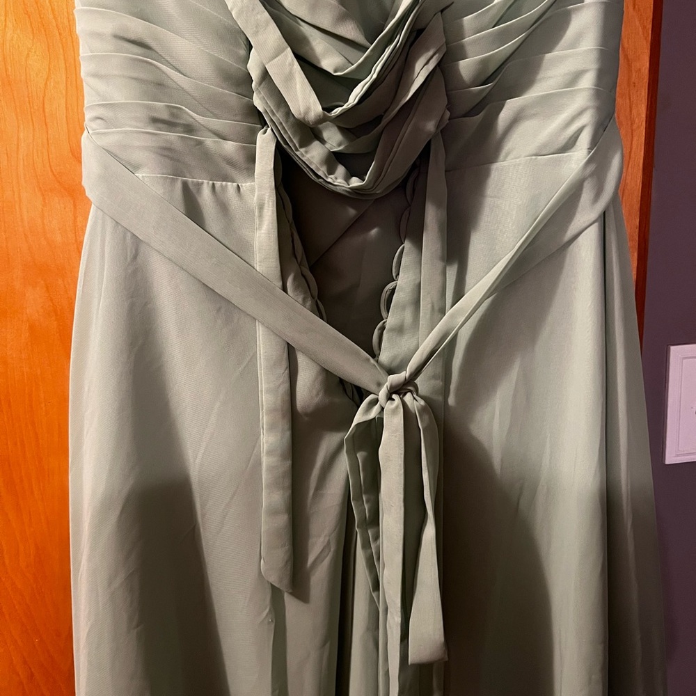 NWOT Light green bridesmaid dress - Picture 3 of 7